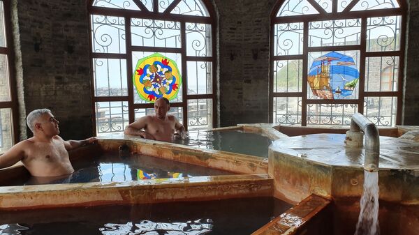 Сюда не приезжают пить кока-колу: что делать туристу на Курильских островах - Sputnik Латвия