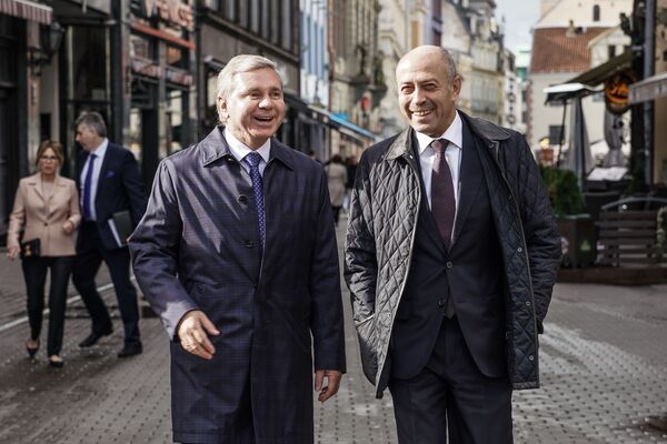 Черемин: Рига учит Москву сохранять старину, Москва Ригу - развиваться - Sputnik Латвия