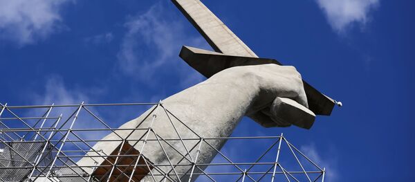 Фрагмент монумента Родина-мать зовет в Волгограде - Sputnik Латвия