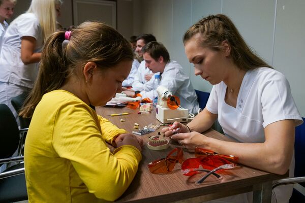 Чудеса и не только: как прошла Ночь науки в университете Страдыня Чудеса и не только: как прошла Ночь науки в университете Страдыня - Sputnik Латвия