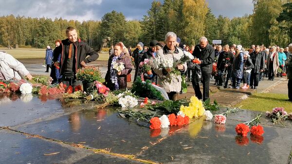 Никаких Ваффен СС. В России предостерегли от оправдания нацизма - Sputnik Латвия