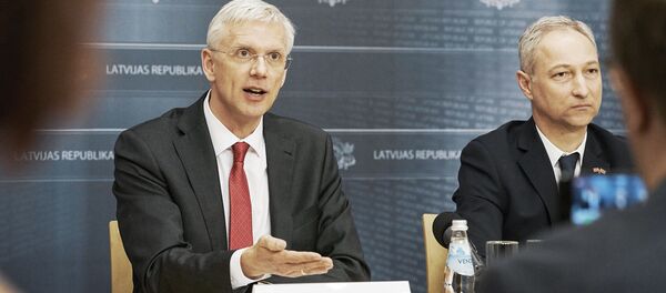 Премьер-министр Кришьянис Кариньш и министр юстиции Янис Борданс - Sputnik Латвия