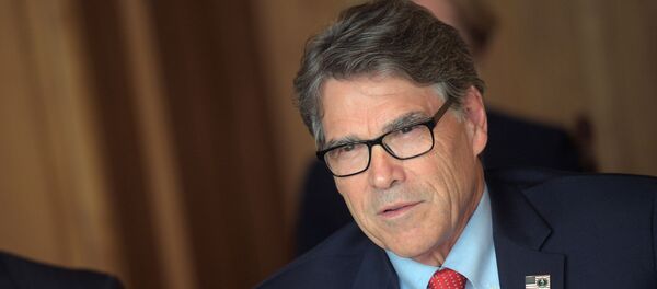 Встреча министров энергетики РФ и США  А. Новака и Р. Перри - Sputnik Латвия