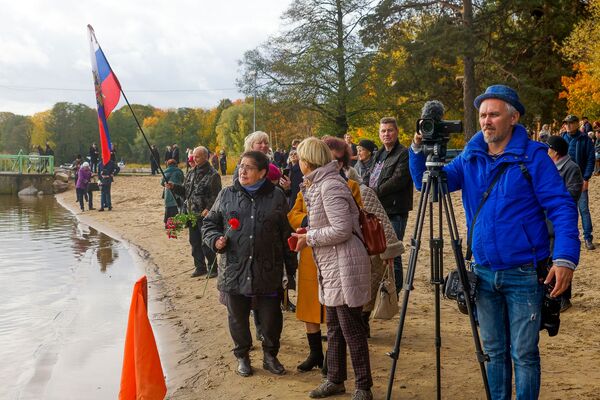 Чтобы помнили. Как Рига отмечала день своего освобождения - Sputnik Латвия