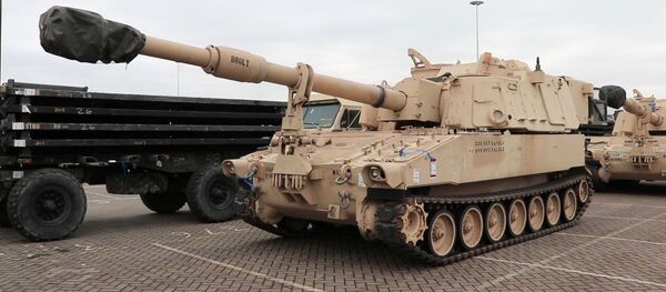 Тихая оккупация. Смотрите, как НАТО в Европе перебрасывает военную технику  Тихая оккупация. Смотрите, как НАТО в Европе перебрасывает военную технику  - Sputnik Latvija