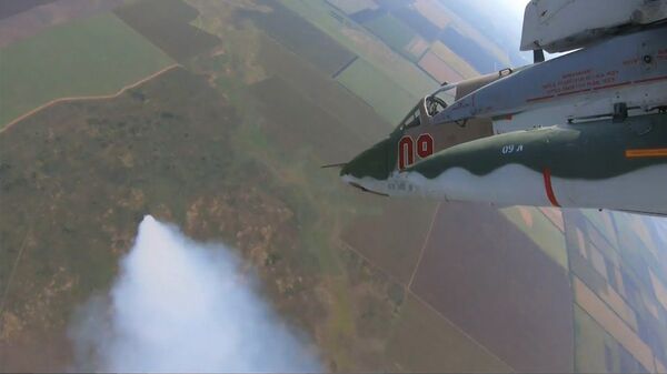 Почему санкции ЕС не мешают НАТО ремонтировать боевые самолеты в Беларуси - Sputnik Латвия