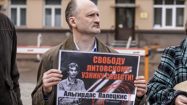 Мирослав Митрофанов на митинге в поддержку Альгирдаса Палецкиса - Sputnik Латвия