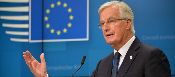 Глава делегации ЕС на переговорах по Брекзиту Мишель Барнье Глава делегации ЕС на переговорах по Брекзиту Мишель Барнье - Sputnik Latvija