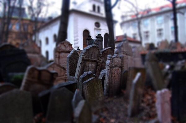 Старое еврейское кладбище в Праге - Sputnik Латвия