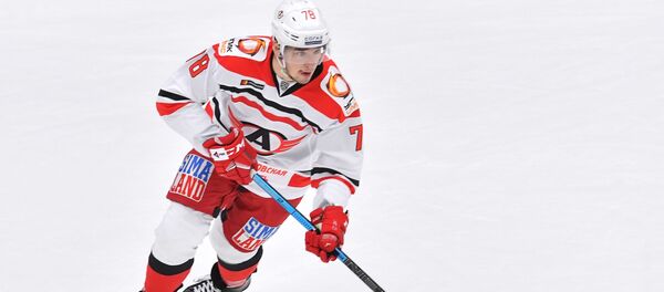 Хоккеист Никита Сетдиков - Sputnik Латвия