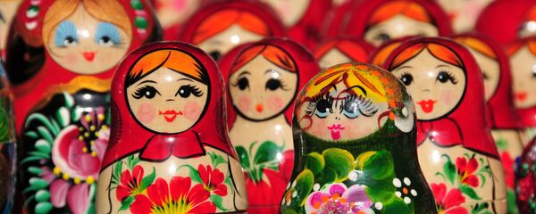 Матрешки, архивное фото Матрешки, архивное фото - Sputnik Латвия