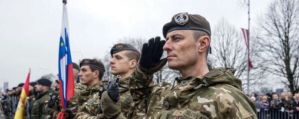 Военнослужащие Словении из Расширенного передового присутствия НАТО в Латвии - Sputnik Латвия