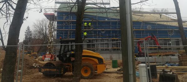 Строительство бассейна в Лудзе. - Sputnik Латвия