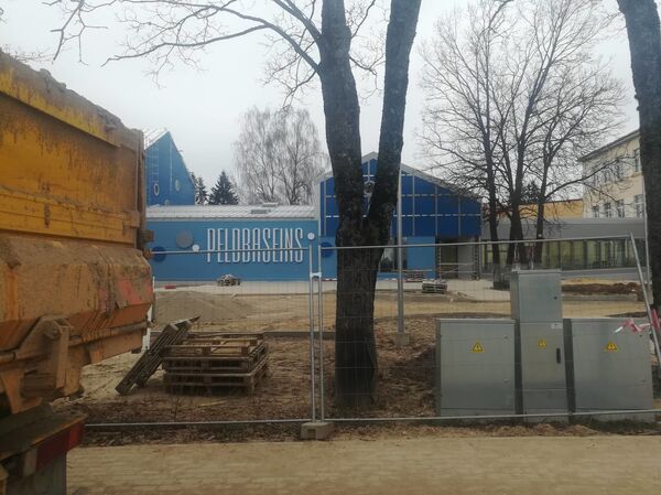 От сосисок до гроба - один шаг. Как в Лудзе решили и языковой, и национальный вопрос - Sputnik Латвия