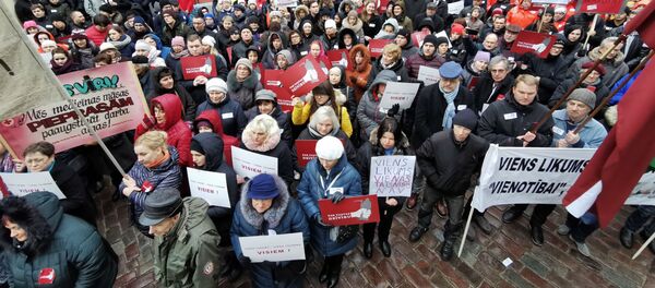 Медики протестуют у Сейма Латвии. - Sputnik Латвия