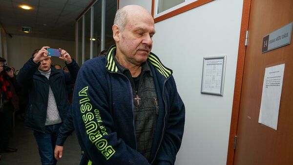 Олег Бурак в Суде Видземского предместья Риги - Sputnik Латвия