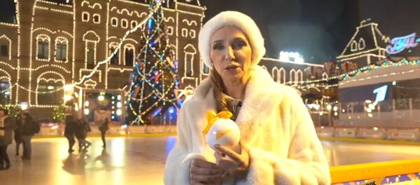 Новогодняя елка Sputnik в ГУМе - Sputnik Латвия