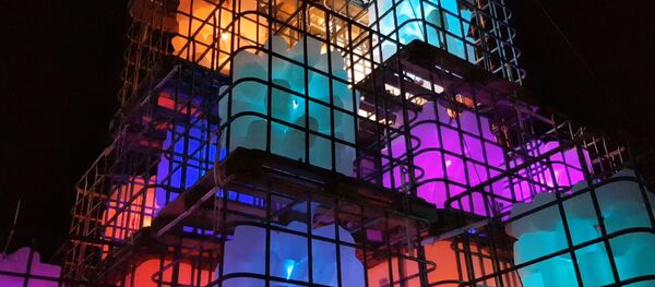 В Эстонии установили рождественскую елку имени Греты Тунберг - Sputnik Латвия