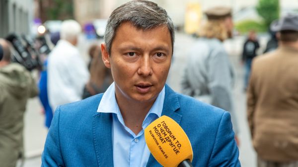 Михаил Кылварт - Sputnik Латвия