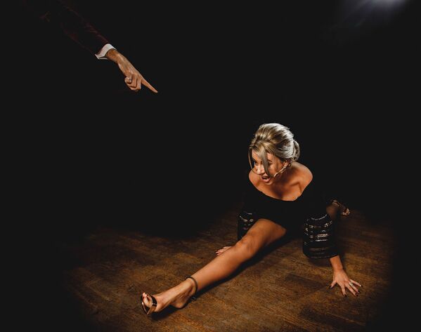 Снимок британского фотографа Ben Appleby, ставший финалистом в категории  DANCE FLOOR в конкурсе 2019 International Wedding Photographer of the Year - Sputnik Латвия