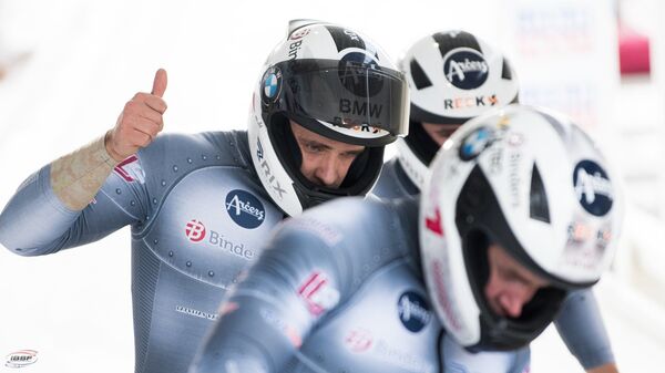 В четверках теперь доминируют канадцы: Киберманис держится рядом - Sputnik Латвия