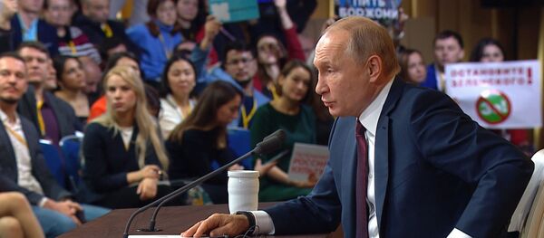 Боятся вашей правды: Путин об угрозах властей Эстонии сотрудникам Sputnik - Sputnik Латвия