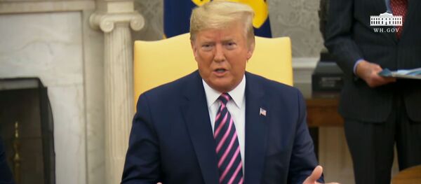 Это обман и подстава: Дональд Трамп о процессе импичмента - Sputnik Латвия