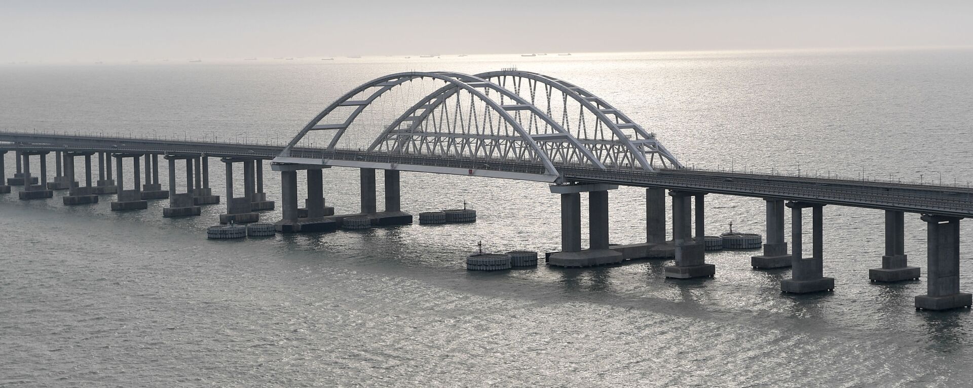 Крымский мост - Sputnik Латвия, 1920, 01.03.2024