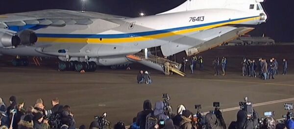 Состоялся обмен пленными между Украиной и непризнанными республиками Донбасса - Sputnik Латвия