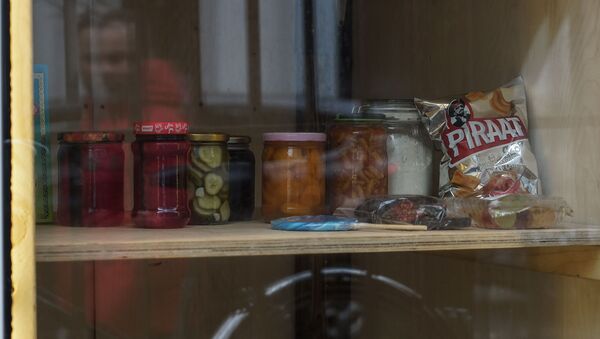  Холодильник для обмена продуктами. - Sputnik Латвия