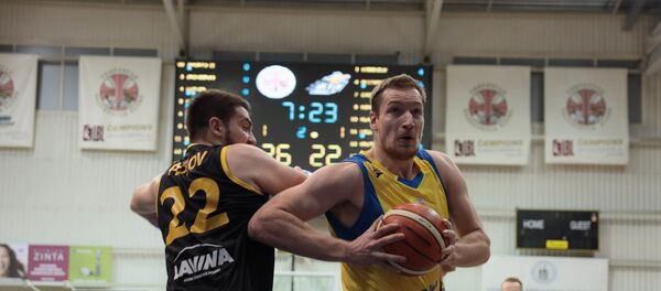 Киев Багатскиса нанес Вентспилсу первое поражение в Кубке Европы. Киев Багатскиса нанес Вентспилсу первое поражение в Кубке Европы. - Sputnik Латвия