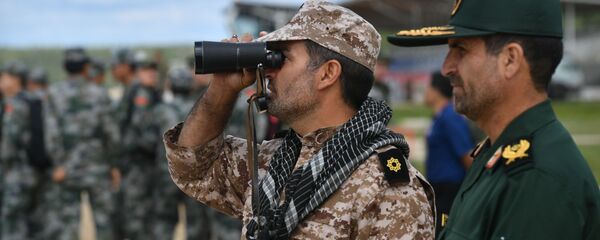 Военнослужащие армии Ирана, архивное фото Военнослужащие армии Ирана, архивное фото - Sputnik Latvija