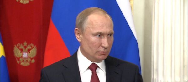 Путин подробно описал ужасы, которые повлечет за собой война на Ближнем Востоке Путин подробно описал ужасы, которые повлечет за собой война на Ближнем Востоке - Sputnik Latvija