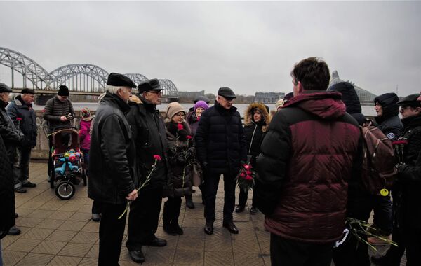 В Риге вспомнили революцию: как товарищи Бобис и Епис сделали Латвию социалистической - Sputnik Латвия