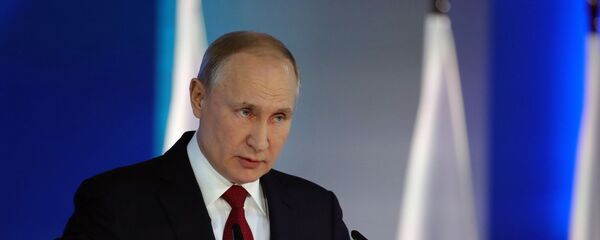 Президент РФ Владимир Путин выступает с ежегодным посланием Федеральному собранию Президент РФ Владимир Путин выступает с ежегодным посланием Федеральному собранию - Sputnik Latvija