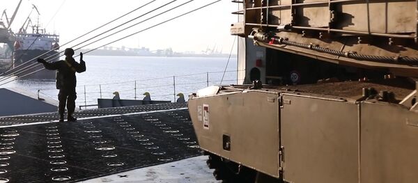 Как НАТО готовит Европу к войне с Россией Как НАТО готовит Европу к войне с Россией - Sputnik Latvija