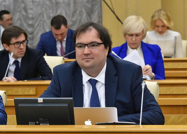 Министр цифрового развития Максут Шадаев - Sputnik Латвия