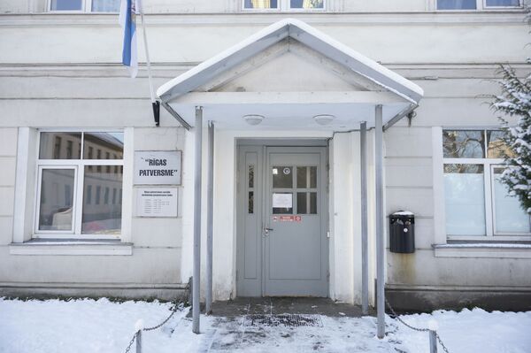 Вы когда ели в последний раз? Социальный лифт в Риге - нижний этаж - Sputnik Латвия