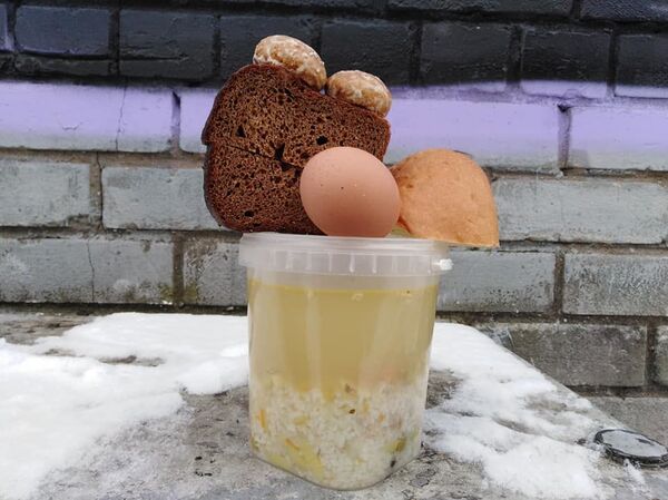 Вы когда ели в последний раз? Социальный лифт в Риге - нижний этаж - Sputnik Латвия