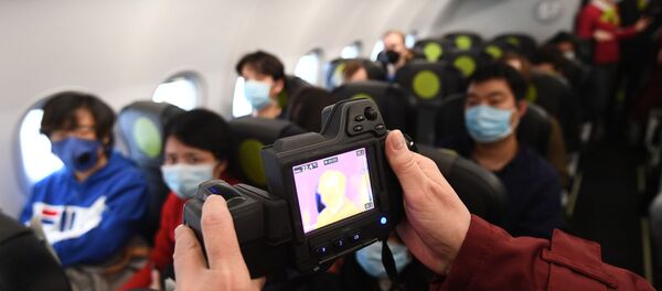 Усиление санитарно-карантинного контроля в аэропортах - Sputnik Латвия