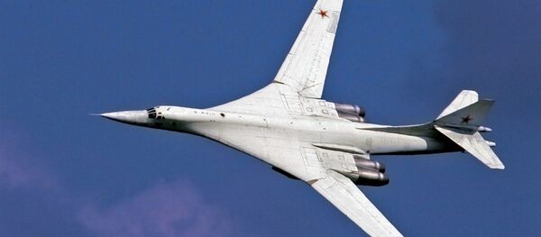 Первый полет обновленного российского ракетоносца Ту-160М показали на видео Первый полет обновленного российского ракетоносца Ту-160М показали на видео - Sputnik Latvija
