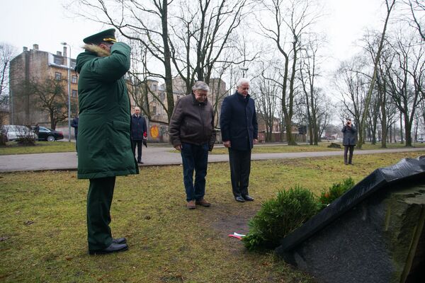 Вспомним, товарищ, мы Афганистан: в Латвии почтили память последней советской войны - Sputnik Латвия