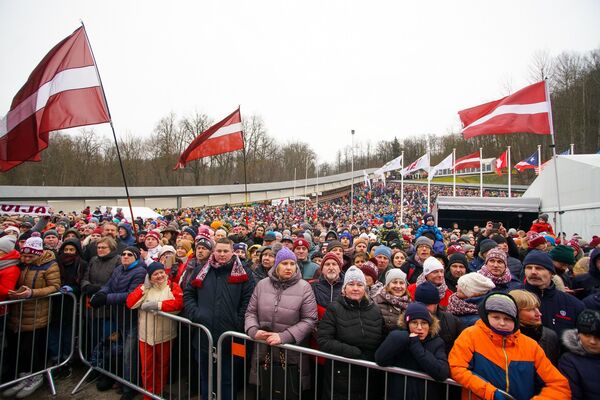 Через шесть лет латвийский экипаж получил олимпийское золото Игр в Сочи Через шесть лет латвийский экипаж получил олимпийское золото Игр в Сочи - Sputnik Латвия