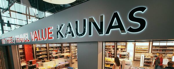 Duty Free в аэропорту Каунаса, архивное фото Duty Free в аэропорту Каунаса, архивное фото - Sputnik Latvija