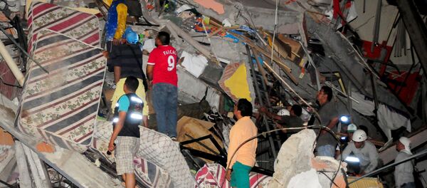 Последствия землетрясения в Эквадоре - Sputnik Латвия