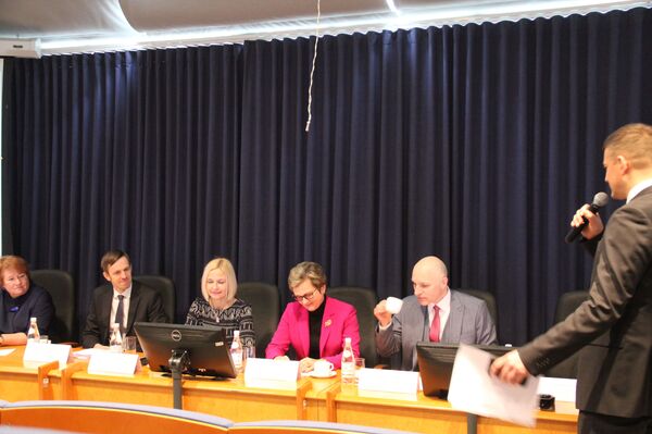 Банковская крышка для латвийских портов: клиентов дарят конкурентам - Sputnik Латвия