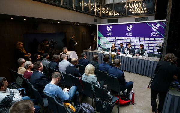 Пресс-конференция перед началом сезона латвийской футбольной вирслиги - Sputnik Латвия