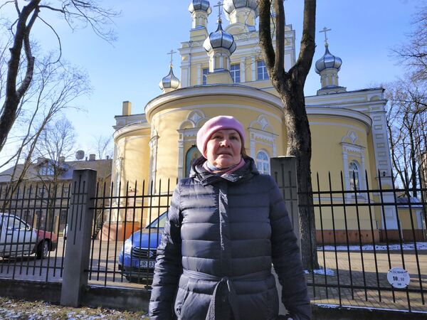 В православие всем лютеранским приходом: истории латышей, сменивших веру - Sputnik Латвия