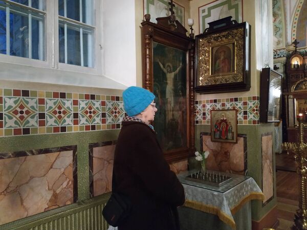 В православие всем лютеранским приходом: истории латышей, сменивших веру - Sputnik Латвия