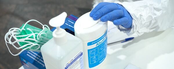 Санитарно-карантинный контроль в аэропорту Шереметьево Санитарно-карантинный контроль в аэропорту Шереметьево - Sputnik Latvija